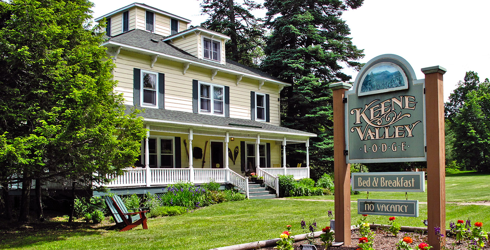 Exterior photo of Keene Valley Lodge
