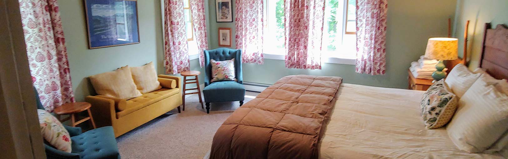 Keene Valley Lodge bedroom